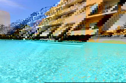 Foto 20 - Beautiful Apartment by the Beach