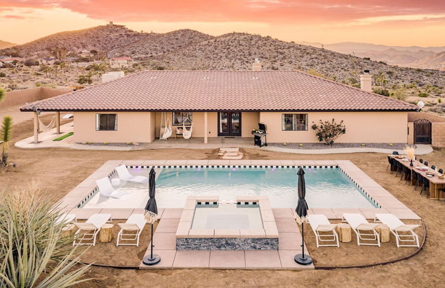 Flora by Avantstay Modern Private Desert Oasis on Large Grounds w Pool Bocce Ball - Foto 10