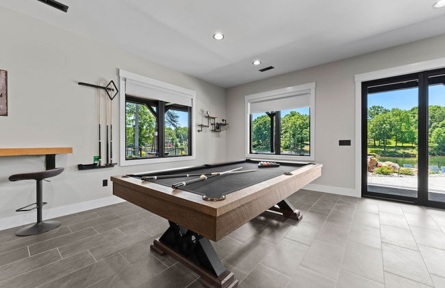 Gray Fox Lodge by Avantstay Waterslide Pool Theater Sleeps 23 - Foto 46