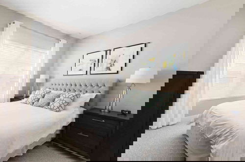 Foto 2 - Chic 4 Bedroom at Summerville Minutes From Disney