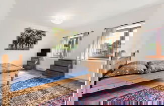 Foto 2 - Charming Villa With Internet