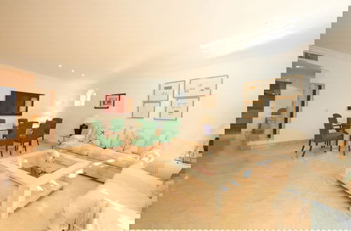 Foto 20 - Pretty Apartment With Balcony