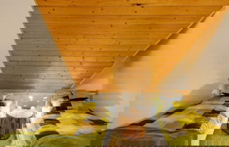 Foto 2 - Beautiful Villa With Activities