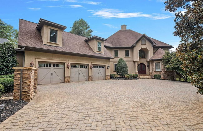 Livin' Large Lake Norman Estate w/ Pool, Dock, Game Room & Scenic Views - Foto 56