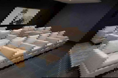 Foto 11 - F9 Brand NewSuite Delux Gym Pool Saune
