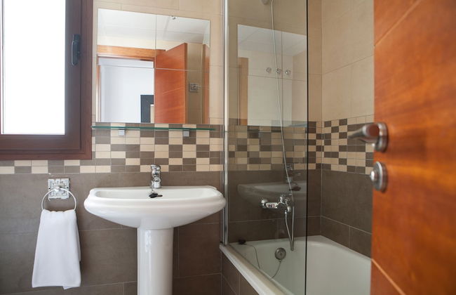 Apartamentos & Suites Real de Cartuja - Foto 34