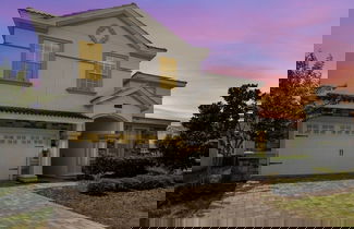 Foto 1 - 9 Bed Pool, Spa, Movie Room & Game Room! 9 Bedroom Home by RedAwning