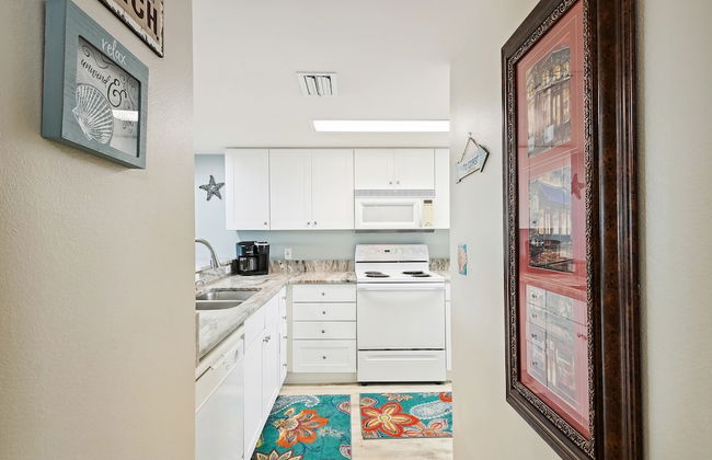Seacrest 511 is a Gulf side 2 BR on Okaloosa Island by RedAwning - Foto 13