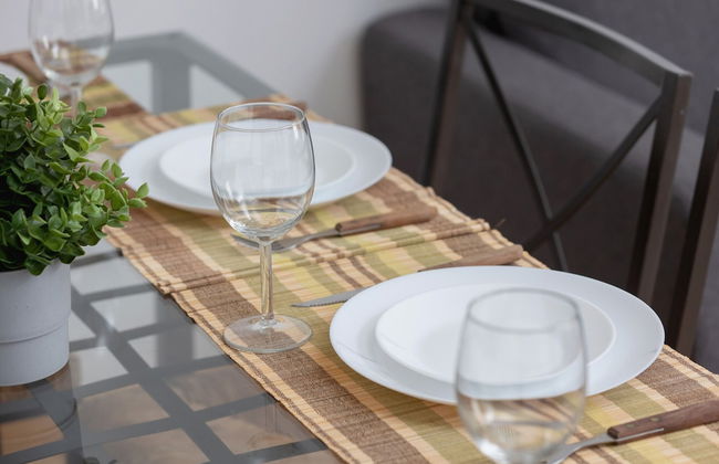 Grey Apartment in Katowice by Renters - Foto 37