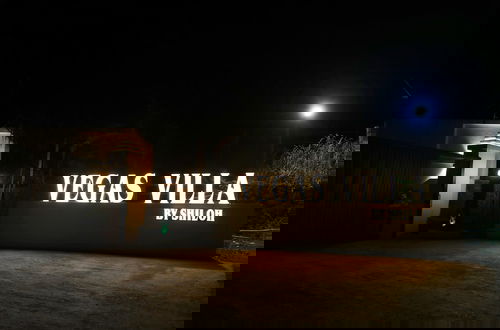 Photo 38 - Vegas Villa by Shiloh Stays