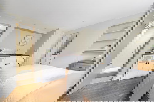 Foto 4 - The Oval Studios