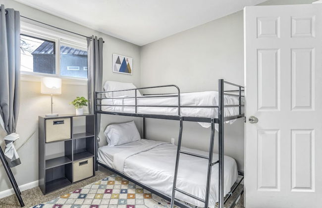 5BD Dog Friendly Family Getaway Near Downtown! - Foto 5