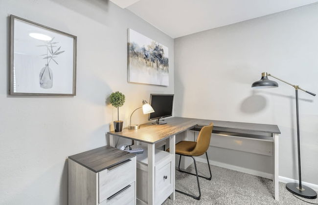 5BD Dog Friendly Family Getaway Near Downtown! - Foto 45