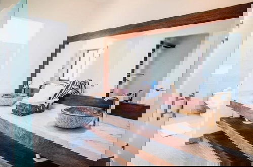 Photo 29 - Elegant Oceanview Penthouse - Steps from Jaco Beach & Nightlife