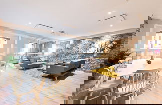 Photo 1 - Temple Bar Crowne Square Apartments
