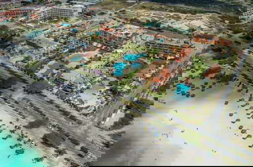 Foto 69 - 2BR 3BA Condo on Eagle Beach w Amazing Amenities