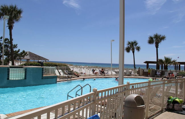 Pelican Beach Resort 501 - Foto 24