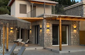 Photo 2 - Zephyros Villas - Agios Nikitas