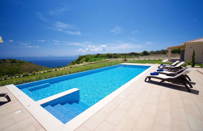 Villa Aglaia in Mavrata - Foto 1