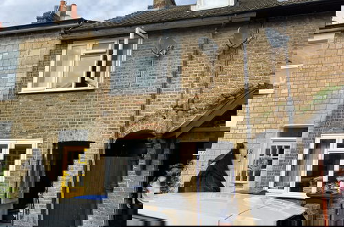 Photo 1 - Stunning 1-bed Studio in Windsor