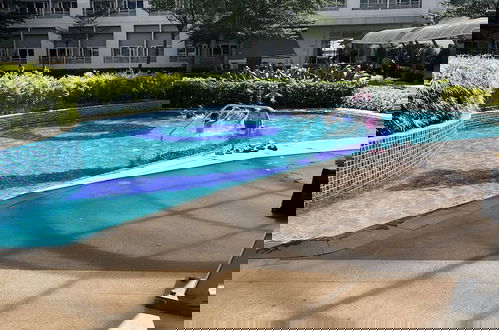 Photo 13 - Taguig 1 Bedroom with Balcony Near Bgc
