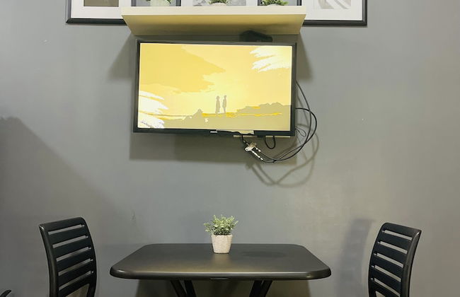Taguig 1 Bedroom with Balcony Near Bgc - Photo 8
