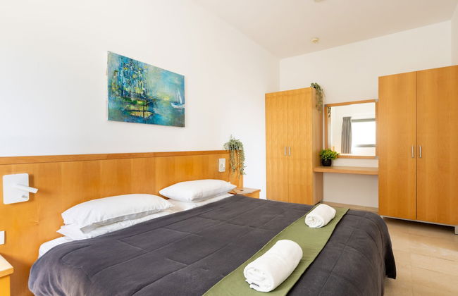 Marina Sea-front Retreat by Sea N' Rent - Foto 3