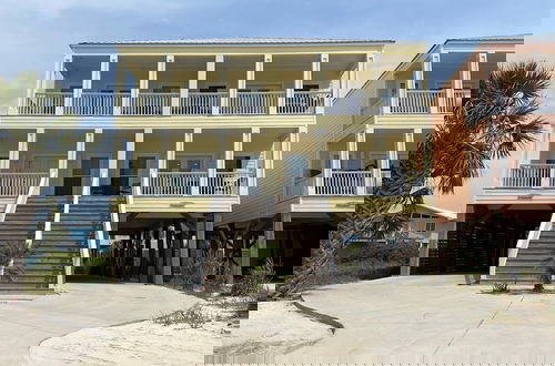 Foto 1 - A Beach Life