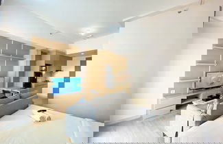 Foto 1 - Comfort And Simply Design Studio At Vasanta Innopark Apartment