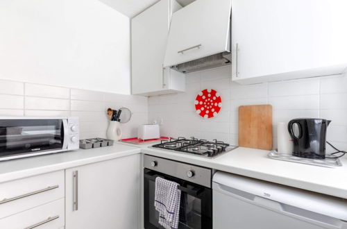 Photo 7 - Cosy 1bedroom Flat - 2 Min Walk to Kensington Gardens