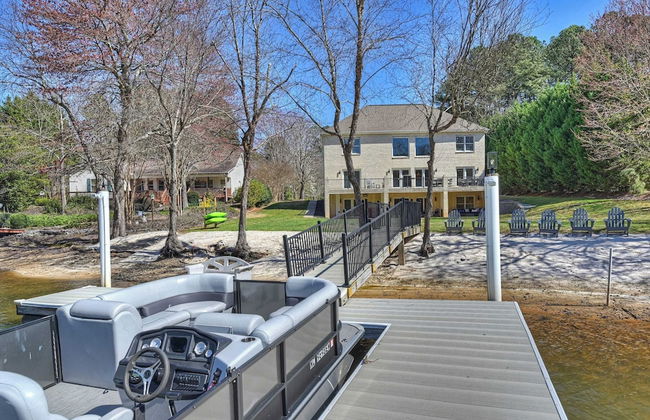 Knotty Pines by Avantstay Lake Views, Renovated - Photo 10