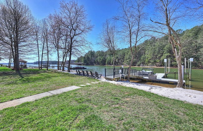 Knotty Pines by Avantstay Lake Views, Renovated - Photo 51