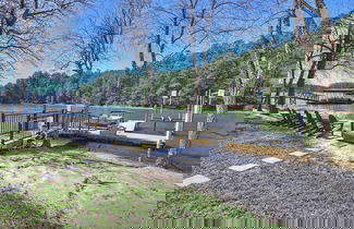 Foto 1 - Knotty Pines by Avantstay Lake Views, Renovated