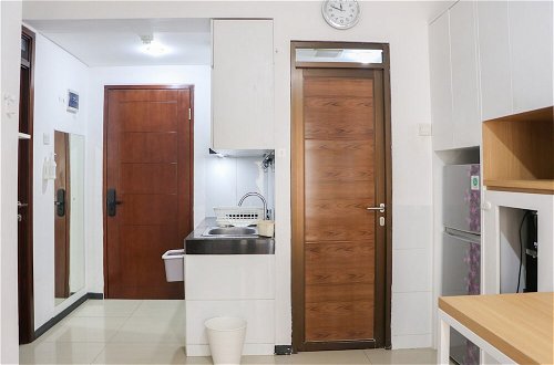 Photo 16 - Spacious And Tranquil 2Br Apartment Gateway Pasteur