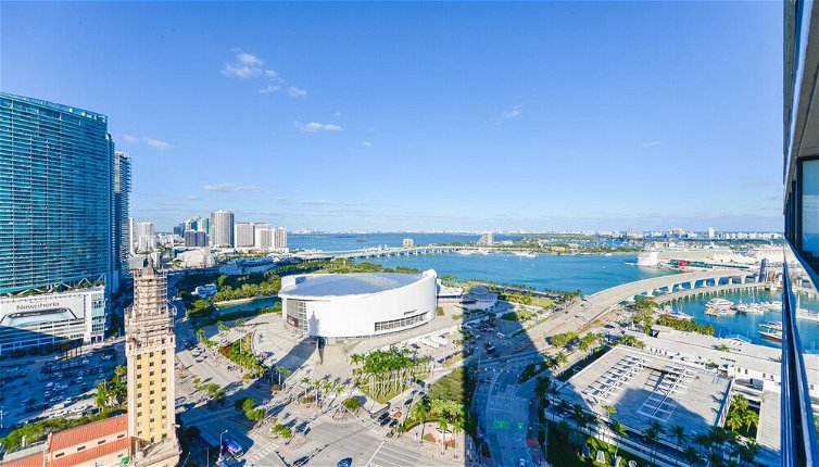 Photo 1 - Luxury Condo In The Epicenter of Miami