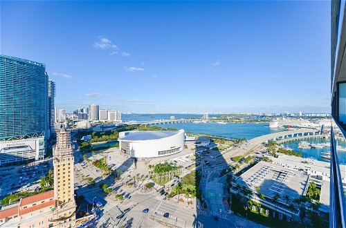 Foto 1 - Luxury Condo In The Epicenter of Miami