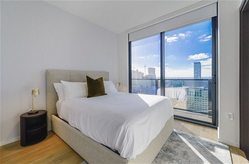 Foto 9 - Luxury Condo In The Epicenter of Miami