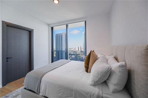 Foto 7 - Luxury Condo In The Epicenter of Miami