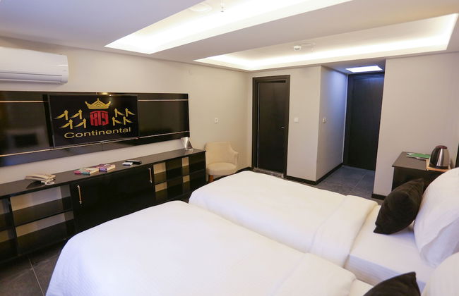 KY Continental Apartments - Foto 10