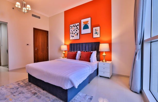 Luxe Apartments near Dubai Mall, Burj Khalifa - Pool, Gym, & Parking by Sojo Stay - Foto 9