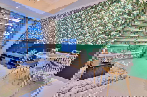 Foto 64 - Luxe Apartments near Dubai Mall, Burj Khalifa - Pool, Gym, & Parking by Sojo Stay
