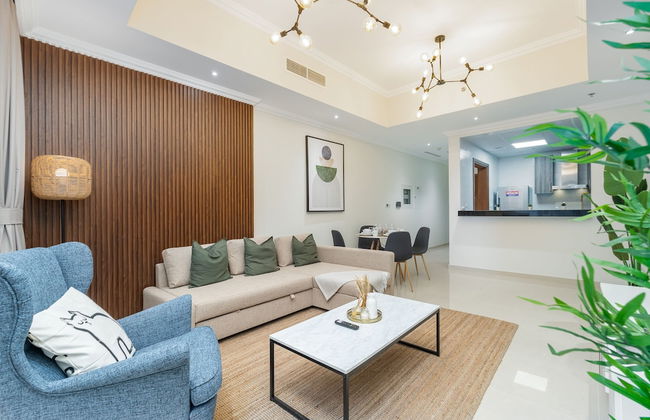 Luxe Apartments near Dubai Mall, Burj Khalifa - Pool, Gym, & Parking by Sojo Stay - Foto 60