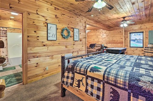 Foto 14 - Pet-friendly Blue Ridge Vacation Rental Cabin