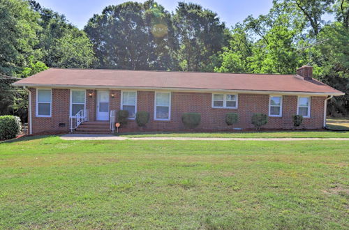 Photo 12 - Cozy Jonesboro Abode w/ Yard - 18 Mi to Dtwn