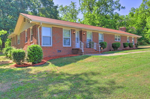 Photo 6 - Cozy Jonesboro Abode w/ Yard - 18 Mi to Dtwn