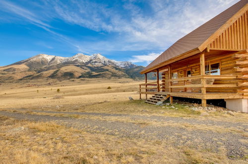 Foto 9 - Yellowstone Lodge w/ Game Room & Panoramic Views