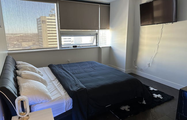LUXURY DOWNTOWN CONDO TWO BEDROOM - Foto 7