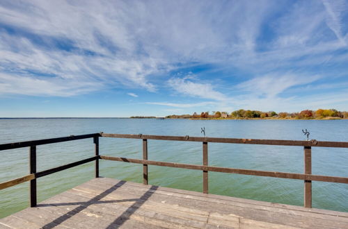 Photo 19 - Kerens Vacation Rental w/ On-site Fishing Pier