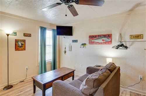 Photo 17 - Kerens Vacation Rental w/ On-site Fishing Pier