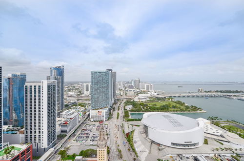 Photo 30 - Studio with Panoramic City and Bay Views